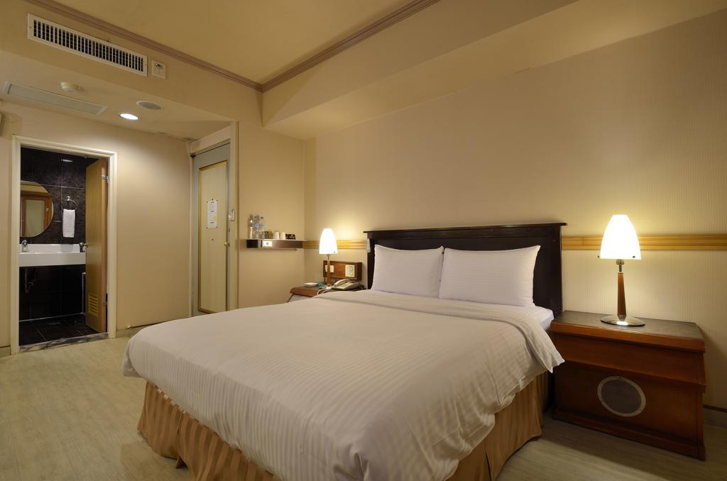 Goodness Hotel Kaohsiung Rom bilde